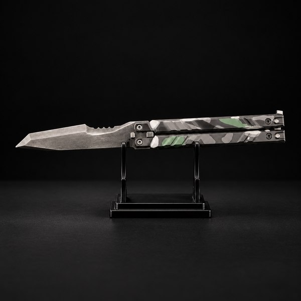 Recon Butterfly gaming collectible with silver blade and grey green camo handle